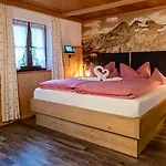 Almhotel Gruensteinblick - Adults Only Königssee