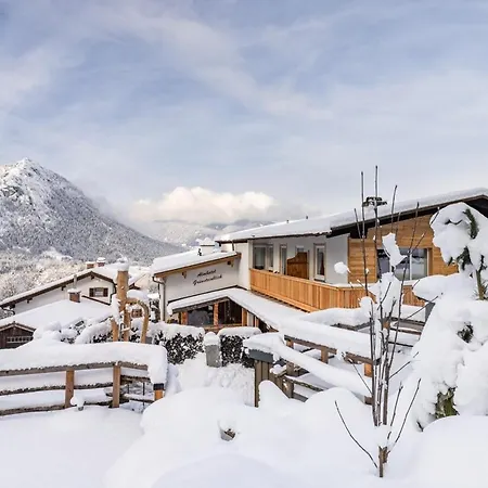 Almhotel Gruensteinblick - Adults Only 호텔 Königssee