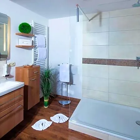 Hotel Almhotel Gruensteinblick - Adults Only 4*