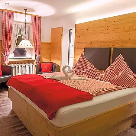Almhotel Gruensteinblick - Adults Only