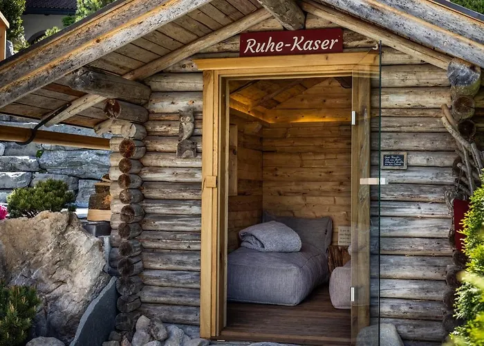 Almhotel Gruensteinblick - Adults Only 4*
