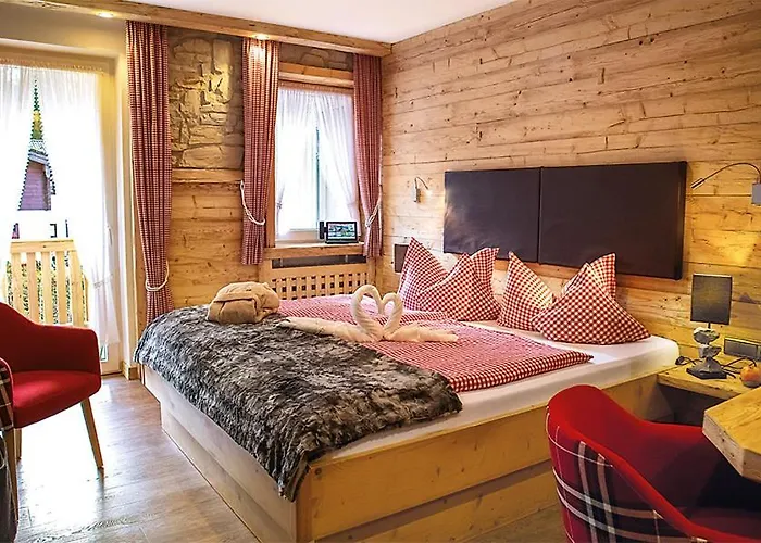 Almhotel Gruensteinblick - Adults Only