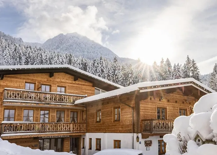 Almhotel Gruensteinblick - Adults Only Hotel 4*