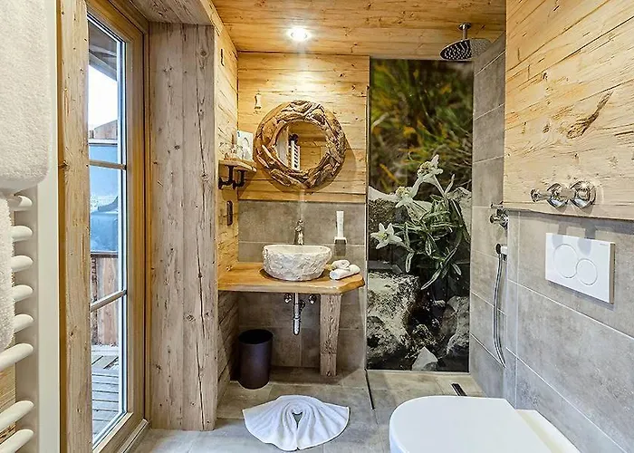 Almhotel Gruensteinblick - Adults Only